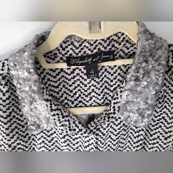 Elizabeth and James Julian Sequin Collar Top. Size Large. - Picture 8 of 9